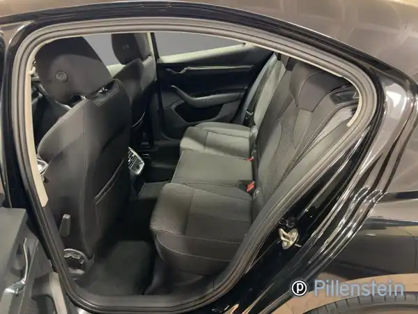 ŠKODA OCTAVIA (10/16)