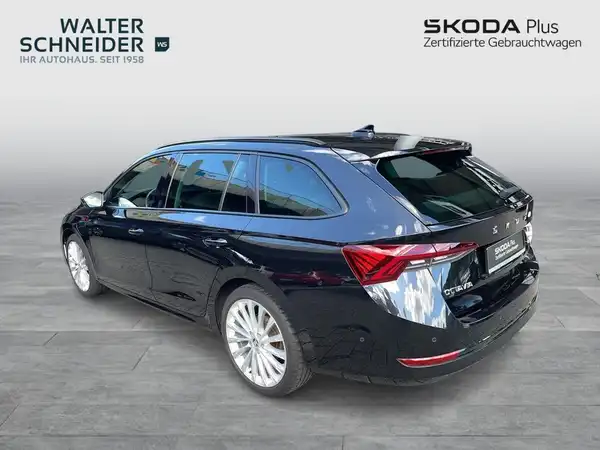 ŠKODA OCTAVIA (3/22)
