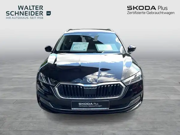 ŠKODA OCTAVIA (7/22)