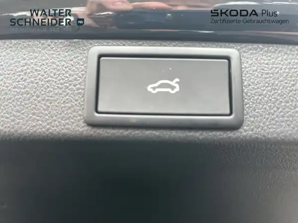 ŠKODA OCTAVIA (13/15)