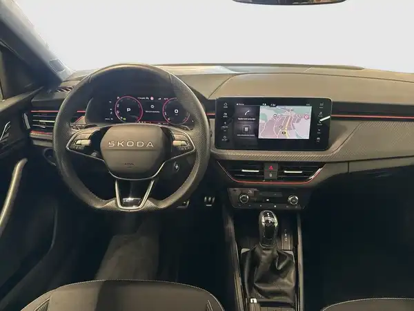 ŠKODA SCALA (16/19)