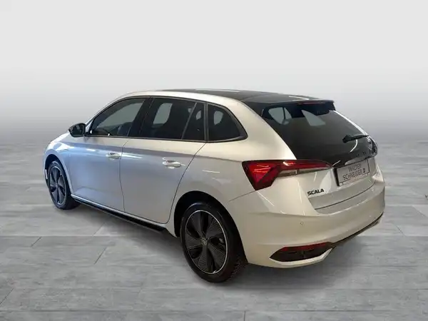 ŠKODA SCALA (3/19)