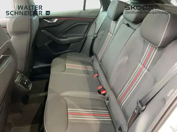 ŠKODA SCALA (13/16)