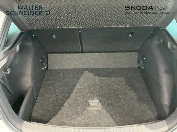 ŠKODA SCALA (14/16)