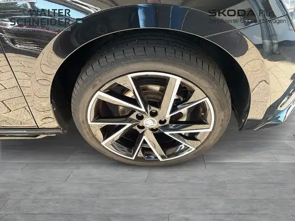 ŠKODA SCALA (5/21)