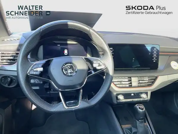ŠKODA SCALA (7/21)