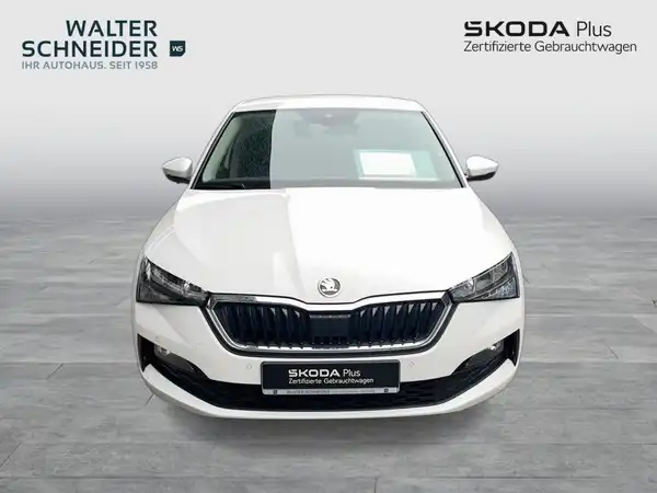 ŠKODA SCALA (6/16)