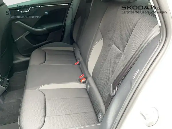ŠKODA SCALA (8/16)