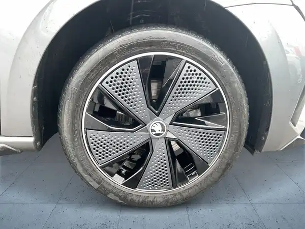 ŠKODA SCALA (7/17)