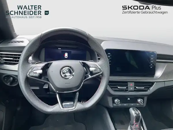 ŠKODA SCALA (8/21)