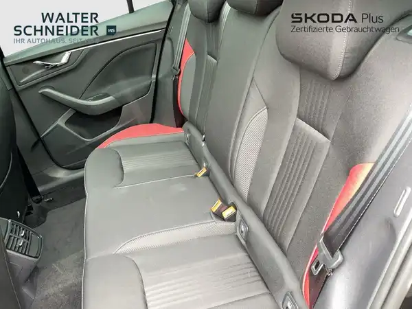 ŠKODA SCALA (9/21)