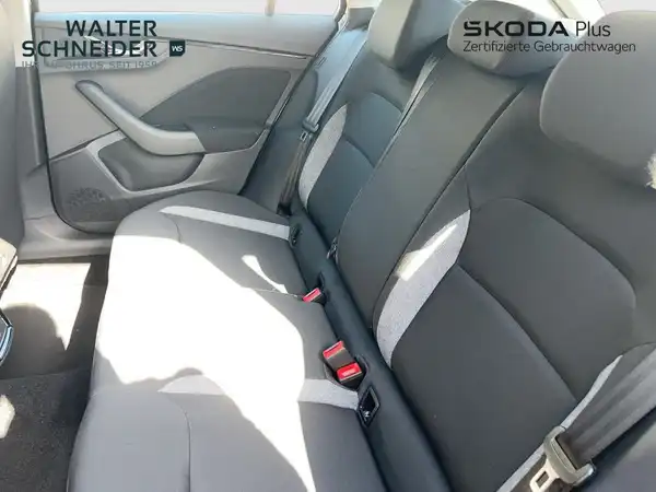 ŠKODA SCALA (13/14)