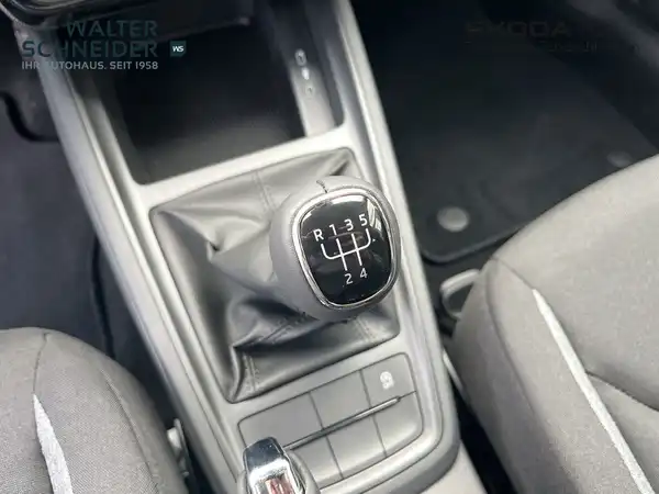 ŠKODA SCALA (17/26)