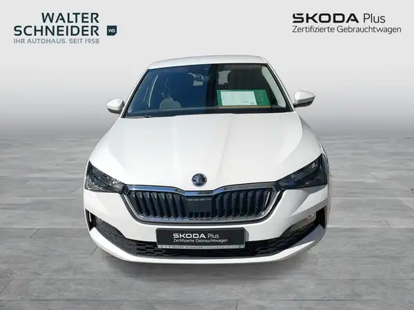 ŠKODA SCALA (8/21)