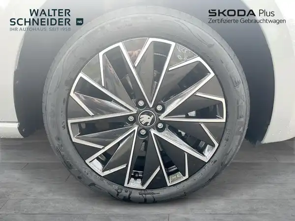 ŠKODA SCALA (7/17)