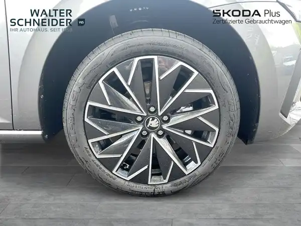 ŠKODA SCALA (7/15)
