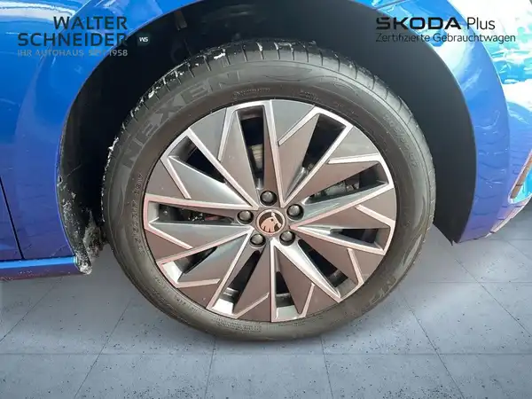 ŠKODA SCALA (5/15)