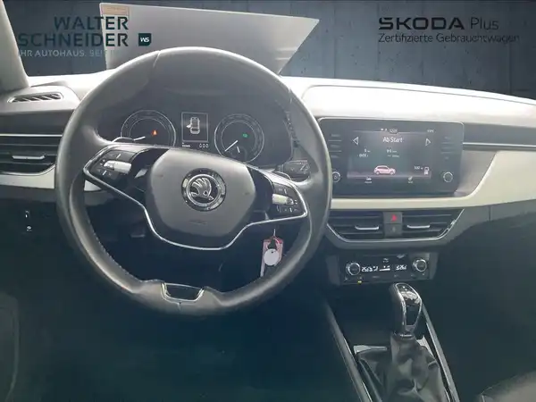 ŠKODA SCALA (7/15)