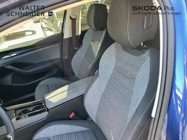 ŠKODA SUPERB (12/21)