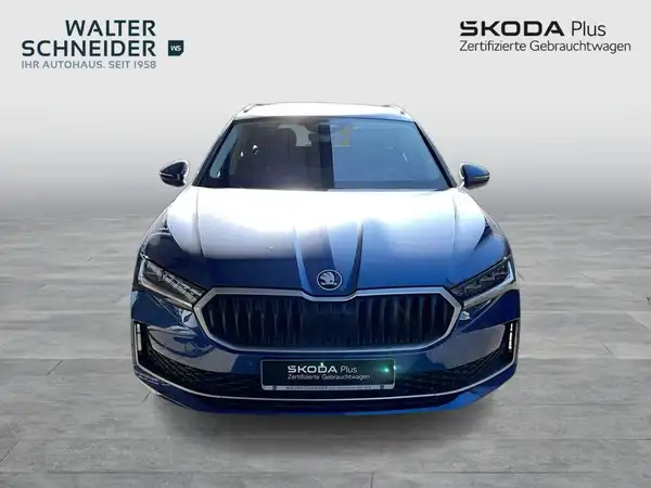 ŠKODA SUPERB (6/21)