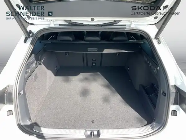 ŠKODA SUPERB (14/21)