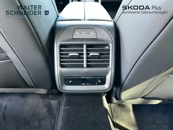 ŠKODA SUPERB (18/21)