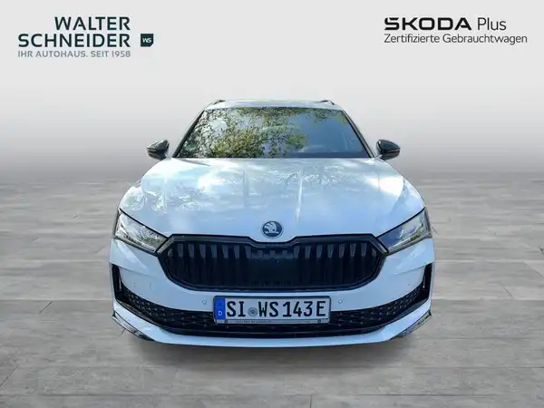 ŠKODA SUPERB (8/21)