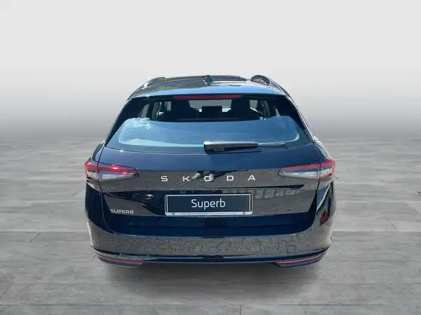ŠKODA SUPERB (4/15)