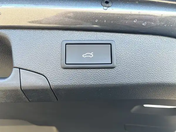 ŠKODA SUPERB (14/18)