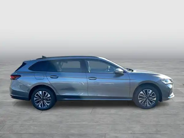 ŠKODA SUPERB (6/18)