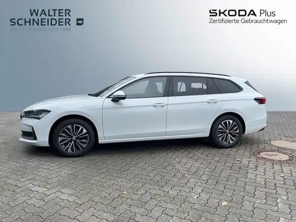 ŠKODA SUPERB (2/21)