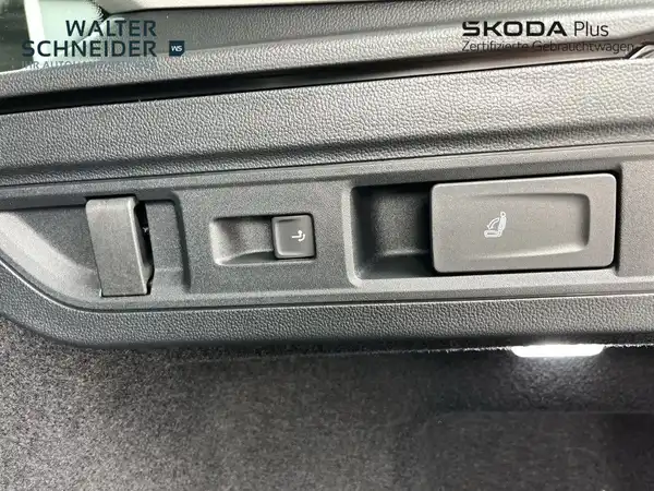 ŠKODA SUPERB (15/21)