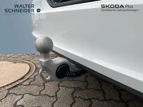 ŠKODA SUPERB (16/21)