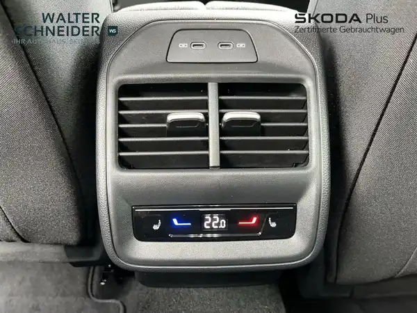 ŠKODA SUPERB (20/21)