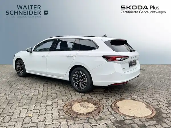 ŠKODA SUPERB (3/21)