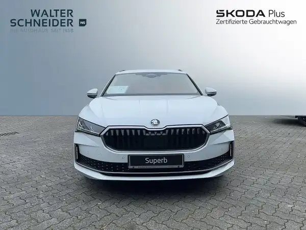 ŠKODA SUPERB (7/21)