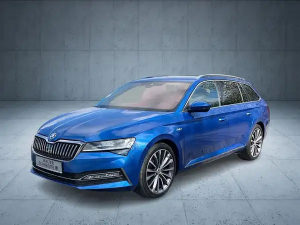 ŠKODA SUPERB (1/20)