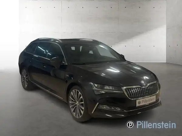 ŠKODA SUPERB (5/16)