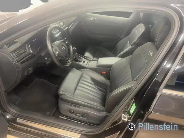 ŠKODA SUPERB (7/16)