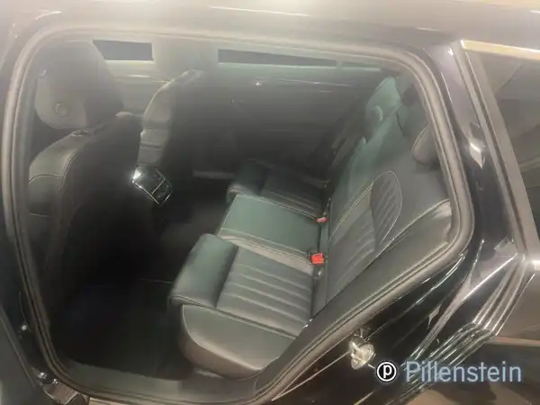 ŠKODA SUPERB (9/16)