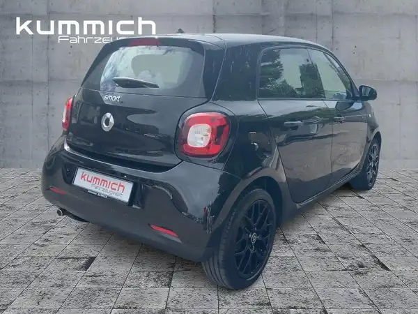 SMART FORFOUR (4/15)