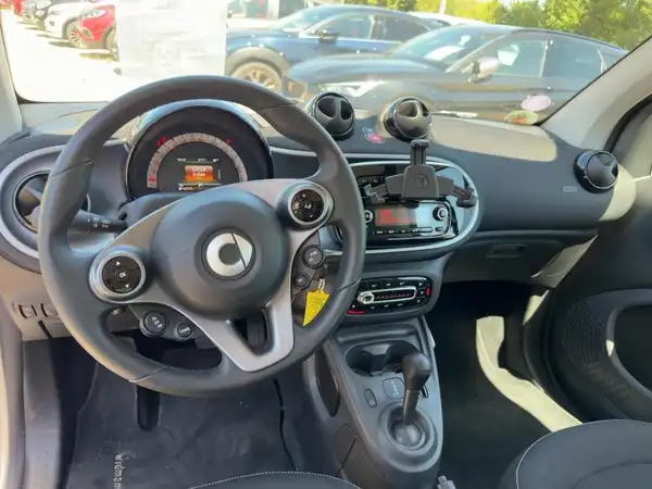 SMART FORTWO (8/15)