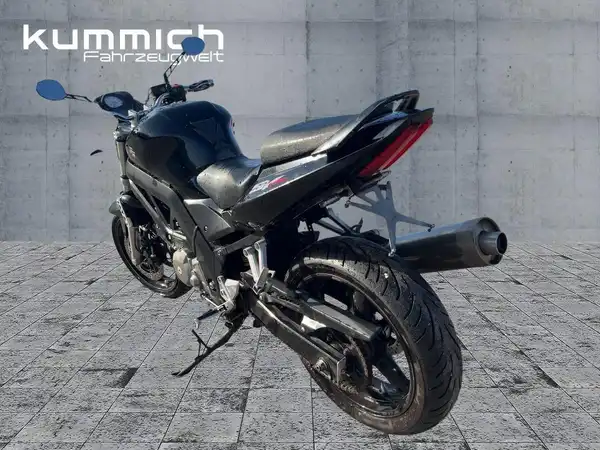 SUZUKI SV 650 (3/10)