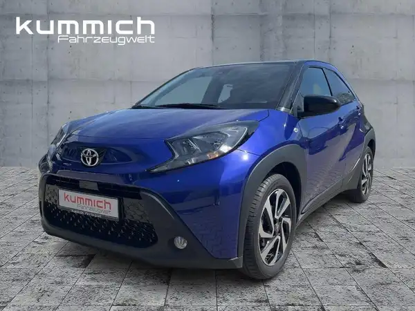 TOYOTA AYGO (1/15)