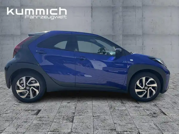 TOYOTA AYGO (3/15)