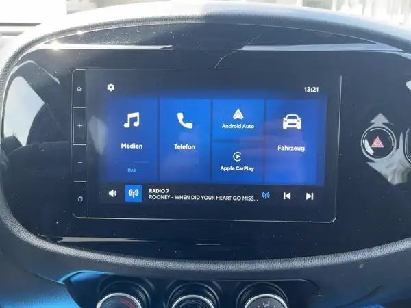 TOYOTA AYGO (10/15)