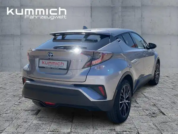 TOYOTA C-HR (4/15)