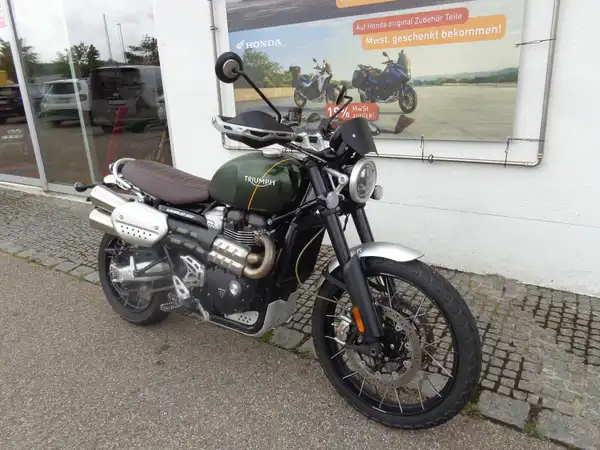 Triumph Scrampler 1200 (6/7)
