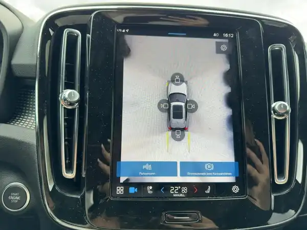 VOLVO C40 (14/15)