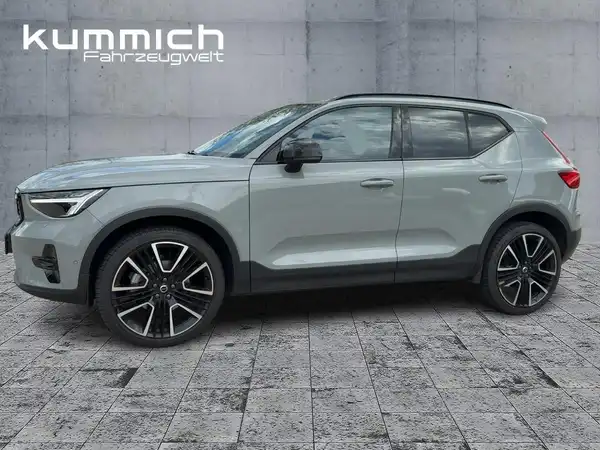VOLVO C40 (6/15)